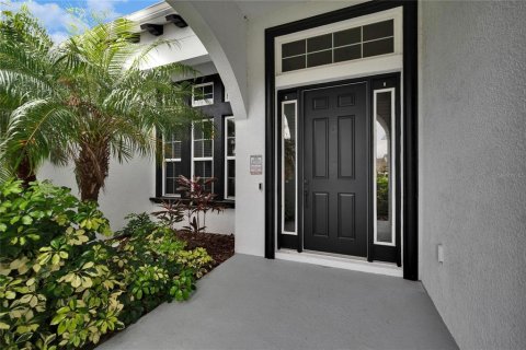 House in Apollo Beach, Florida 4 bedrooms, 308.9 sq.m. № 1844675 - photo 3