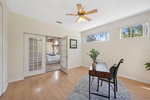 House in Spring Hill, Florida 4 bedrooms, 315.4 sq.m. № 1653793 - photo 28