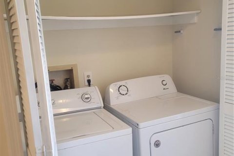 Villa ou maison à vendre à Bradenton, Floride: 2 chambres, 121.05 m2 № 2234681 - photo 10
