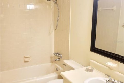 Villa ou maison à vendre à Bradenton, Floride: 2 chambres, 121.05 m2 № 2234681 - photo 28