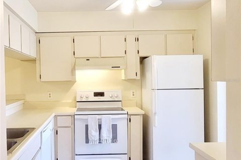 Villa ou maison à vendre à Bradenton, Floride: 2 chambres, 121.05 m2 № 2234681 - photo 9