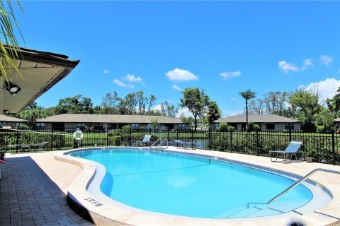 Villa ou maison à vendre à Bradenton, Floride: 2 chambres, 121.05 m2 № 2234681 - photo 2