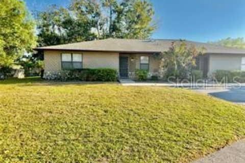 House in Bradenton, Florida 2 bedrooms, 121.05 sq.m. № 2234681