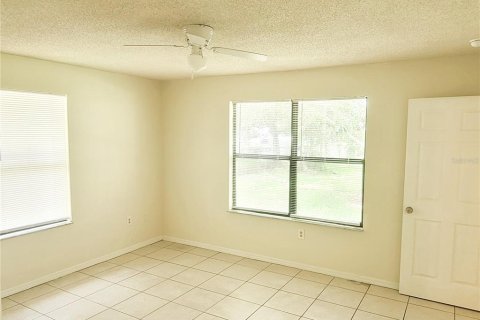 Villa ou maison à vendre à Bradenton, Floride: 2 chambres, 121.05 m2 № 2234681 - photo 17