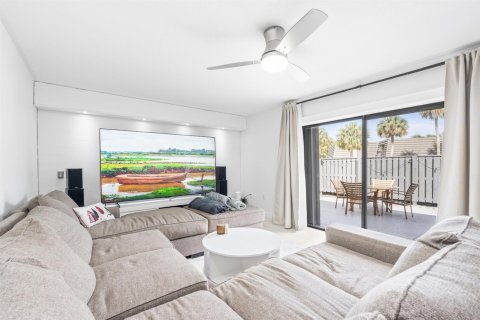 Touwnhouse à vendre à West Palm Beach, Floride: 2 chambres, 114.83 m2 № 2250080 - photo 10