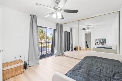 Touwnhouse à vendre à West Palm Beach, Floride: 2 chambres, 114.83 m2 № 2250080 - photo 28