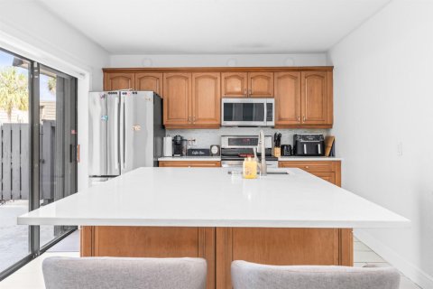 Touwnhouse à vendre à West Palm Beach, Floride: 2 chambres, 114.83 m2 № 2250080 - photo 12