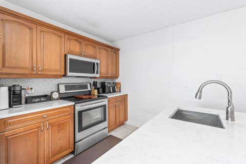 Touwnhouse à vendre à West Palm Beach, Floride: 2 chambres, 114.83 m2 № 2250080 - photo 17