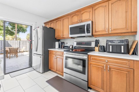 Touwnhouse à vendre à West Palm Beach, Floride: 2 chambres, 114.83 m2 № 2250080 - photo 15