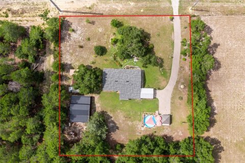 Villa ou maison à vendre à Bronson, Floride: 4 chambres, 163.88 m2 № 1787477 - photo 3