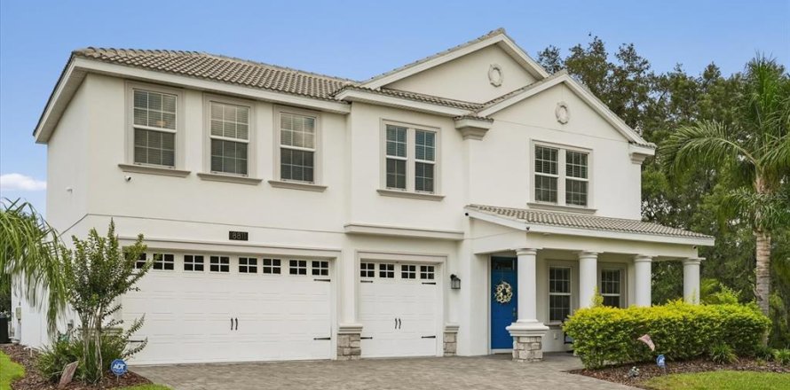 House in Davenport, Florida 4 bedrooms, 308.16 sq.m. № 1749405
