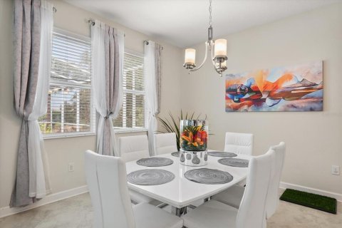 House in Davenport, Florida 4 bedrooms, 308.16 sq.m. № 1749405 - photo 19