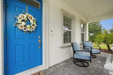 House in Davenport, Florida 4 bedrooms, 308.16 sq.m. № 1749405 - photo 9