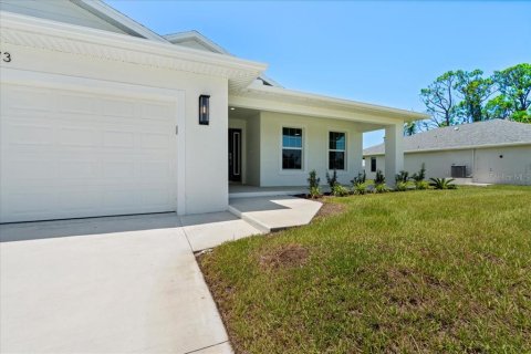 House in Englewood, Florida 3 bedrooms, 162.76 sq.m. № 1789224 - photo 2