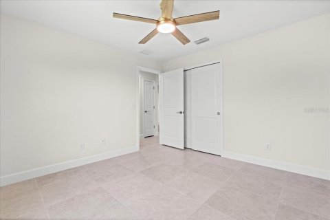 House in Englewood, Florida 3 bedrooms, 162.76 sq.m. № 1789224 - photo 27