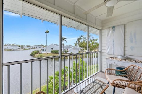 Copropriété à vendre à Bradenton, Floride: 2 chambres, 103.59 m2 № 2130066 - photo 3