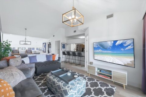 Copropriété à vendre à Bradenton, Floride: 2 chambres, 103.59 m2 № 2130066 - photo 10