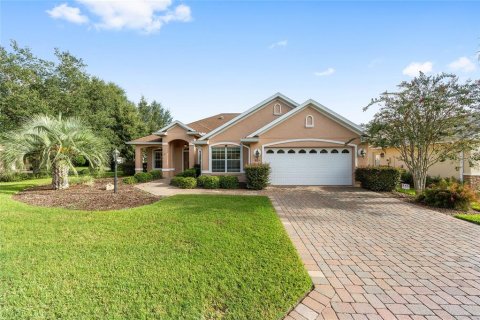 House in Ocala, Florida 3 bedrooms, 180.97 sq.m. № 1903936 - photo 3