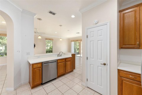 House in Ocala, Florida 3 bedrooms, 180.97 sq.m. № 1903936 - photo 22