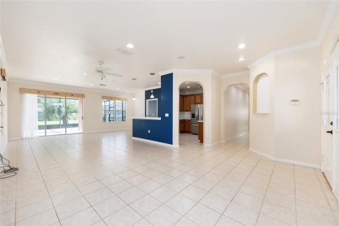 House in Ocala, Florida 3 bedrooms, 180.97 sq.m. № 1903936 - photo 12