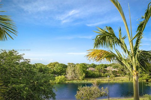 Condominio en alquiler en Palm Beach Gardens, Florida, 3 dormitorios, 190.45 m2 № 1928370 - foto 28