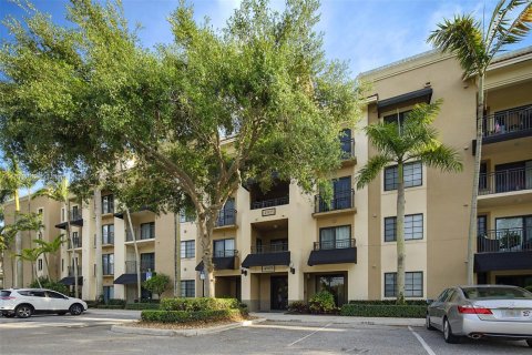 Condominio en alquiler en Palm Beach Gardens, Florida, 3 dormitorios, 190.45 m2 № 1928370 - foto 1
