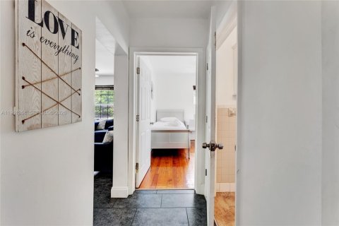 Villa ou maison à vendre à Dania Beach, Floride: 4 chambres, 115.94 m2 № 2022143 - photo 15