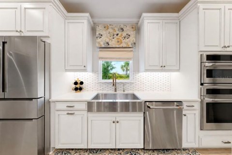 Villa ou maison à vendre à Palmetto, Floride: 3 chambres, 211.35 m2 № 2277758 - photo 14