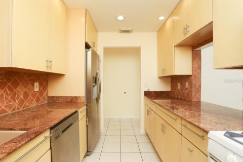 House in Sarasota, Florida 2 bedrooms, 89.74 sq.m. № 1898405 - photo 11