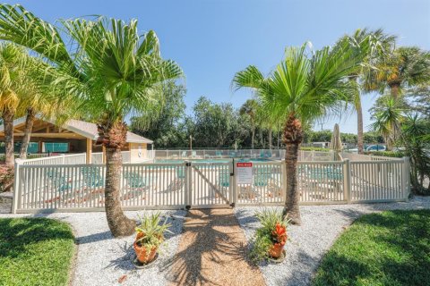 House in Sarasota, Florida 2 bedrooms, 89.74 sq.m. № 1898405 - photo 24