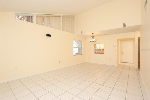 House in Sarasota, Florida 2 bedrooms, 89.74 sq.m. № 1898405 - photo 8