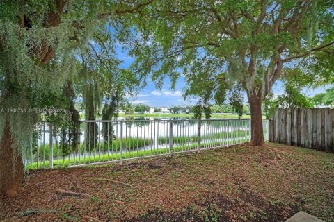 Casa en venta en Homestead, Florida, 5 dormitorios, 201.6 m2 № 1997800 - foto 30