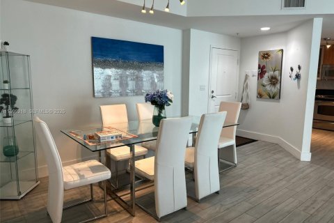 Copropriété à vendre à North Bay Village, Floride: 2 chambres, 116.22 m2 № 2067625 - photo 5