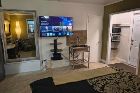 Commercial property in Dania Beach, Florida 1 bedroom, 27.87 sq.m. № 2193301 - photo 5
