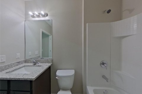 Casa en alquiler en Palmetto, Florida, 3 dormitorios, 140.84 m2 № 1686749 - foto 11