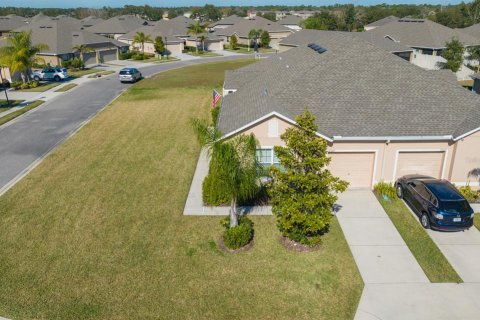 House in Hudson, Florida 3 bedrooms, 141.3 sq.m. № 2107843 - photo 3