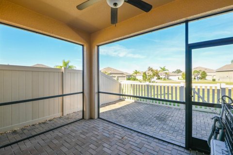 House in Hudson, Florida 3 bedrooms, 141.3 sq.m. № 2107843 - photo 30