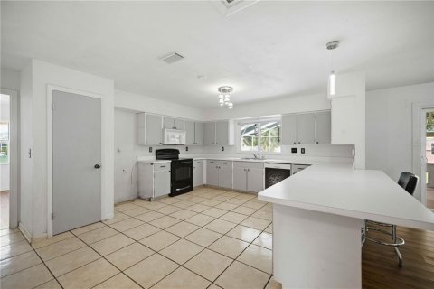 Villa ou maison à vendre à Ocala, Floride: 3 chambres, 144.18 m2 № 2350124 - photo 9
