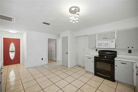 Villa ou maison à vendre à Ocala, Floride: 3 chambres, 144.18 m2 № 2350124 - photo 8