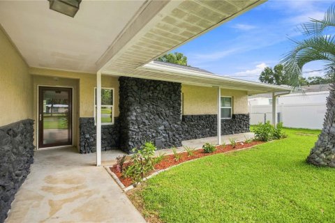Villa ou maison à vendre à Ocala, Floride: 3 chambres, 144.18 m2 № 2350124 - photo 5
