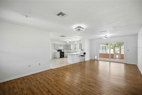 Villa ou maison à vendre à Ocala, Floride: 3 chambres, 144.18 m2 № 2350124 - photo 11