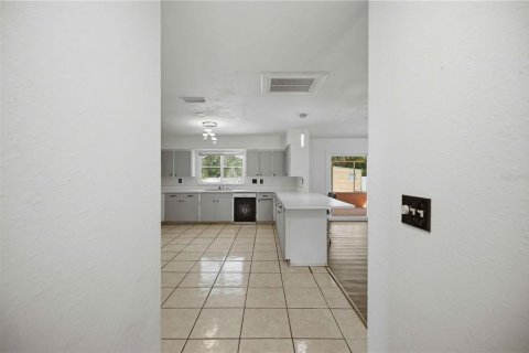 Villa ou maison à vendre à Ocala, Floride: 3 chambres, 144.18 m2 № 2350124 - photo 6