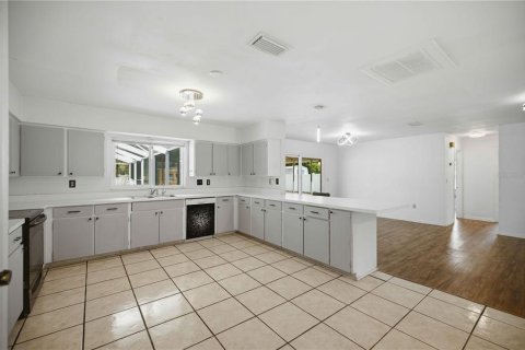 Villa ou maison à vendre à Ocala, Floride: 3 chambres, 144.18 m2 № 2350124 - photo 10