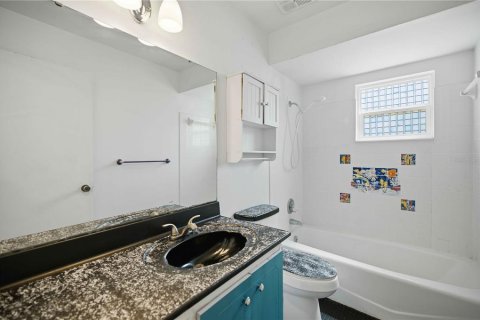 Villa ou maison à vendre à Ocala, Floride: 3 chambres, 144.18 m2 № 2350124 - photo 22