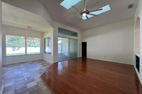Villa ou maison à louer à Palm Coast, Floride: 4 chambres, 241.27 m2 № 2406492 - photo 6