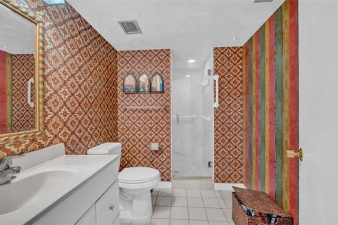 Condo in Redington Shores, Florida, 2 bedrooms  № 1648097 - photo 26