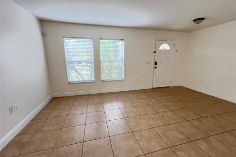 House in Orlando, Florida 4 bedrooms, 270.62 sq.m. № 1721101 - photo 28