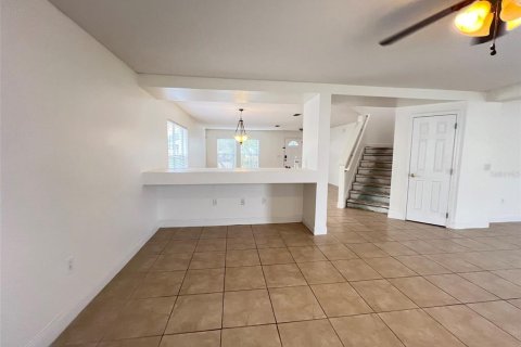 House in Orlando, Florida 4 bedrooms, 270.62 sq.m. № 1721101 - photo 22