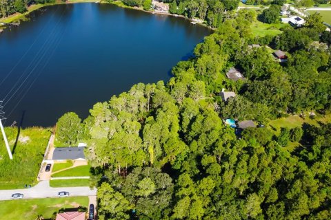 House in Lutz, Florida 2 bedrooms, 171.68 sq.m. № 1883660 - photo 8