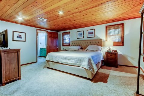 House in Lutz, Florida 2 bedrooms, 171.68 sq.m. № 1883660 - photo 6